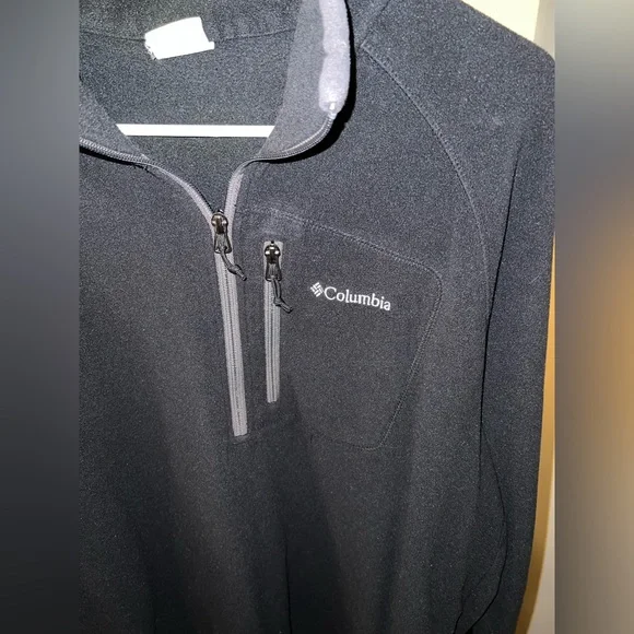 SOLD - Columbia Half-Zip Fleece Pullover - Picture 3 of 11